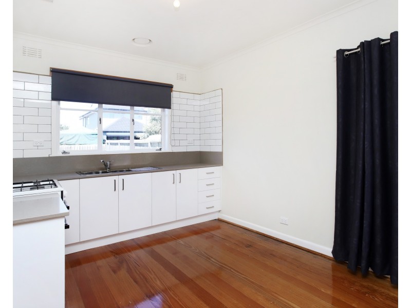 72 Fourth Avenue, Altona North VIC 3025