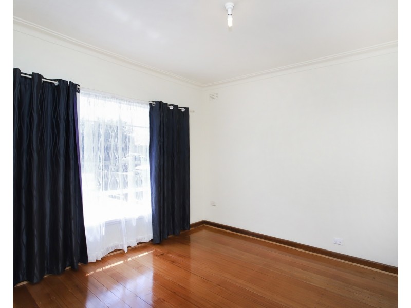 72 Fourth Avenue, Altona North VIC 3025