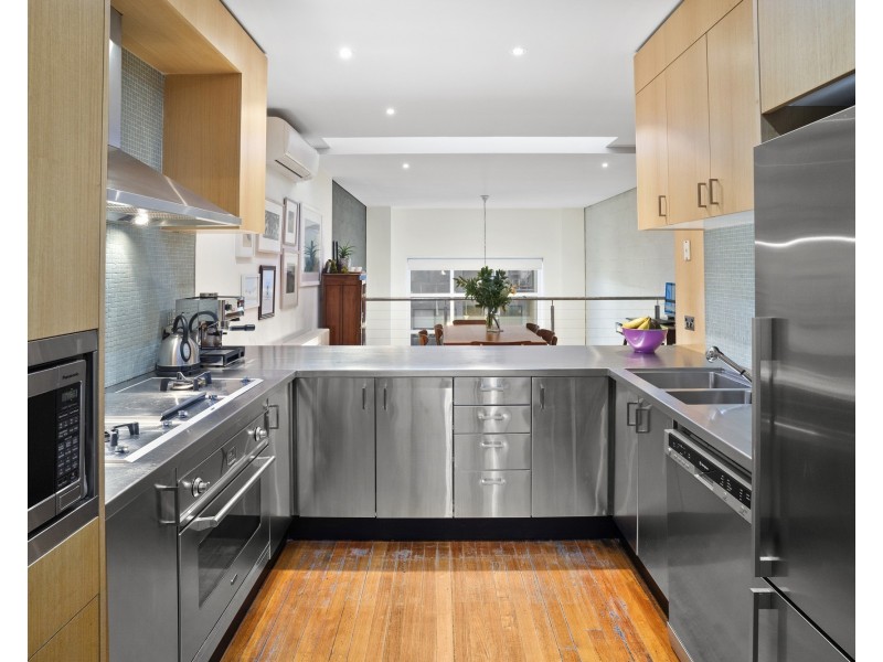 21 Bute Street, Seddon VIC 3011