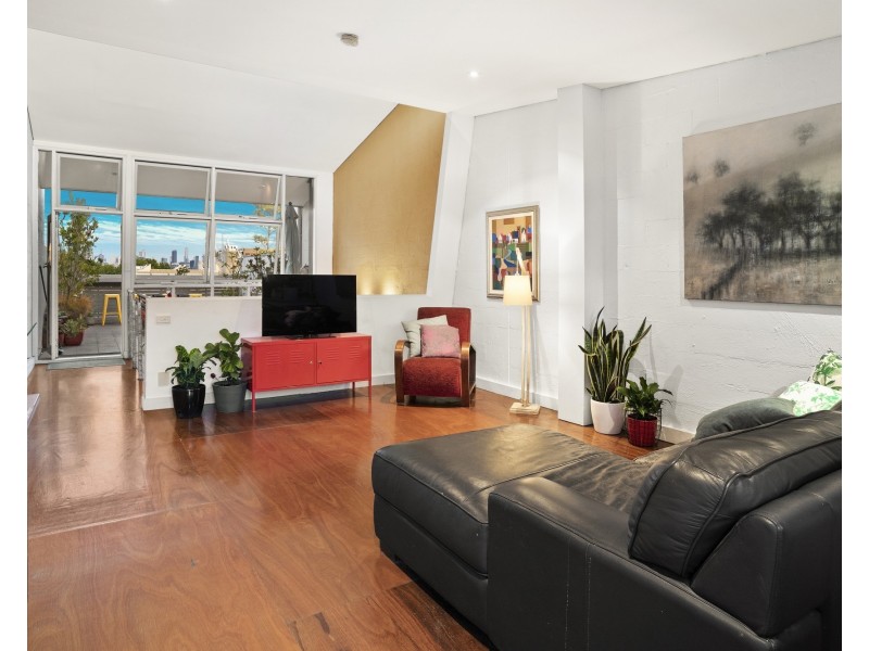 21 Bute Street, Seddon VIC 3011