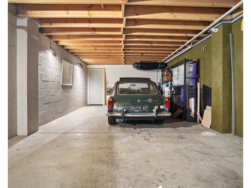 21 Bute Street, Seddon VIC 3011