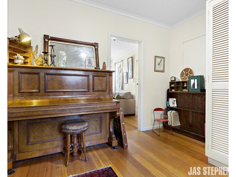 4/19 Elphinstone Street, West Footscray VIC 3012