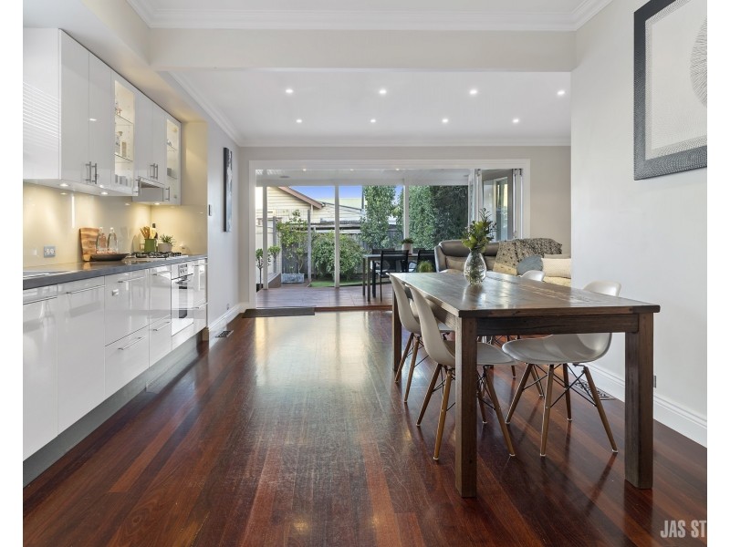 13 Deakin Street, Yarraville VIC 3013