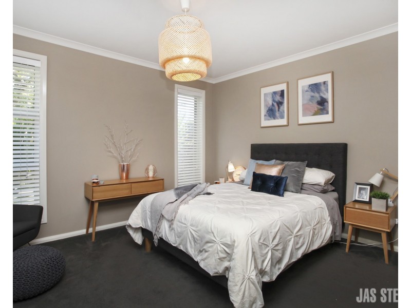 82 Gordon Street, Newport VIC 3015