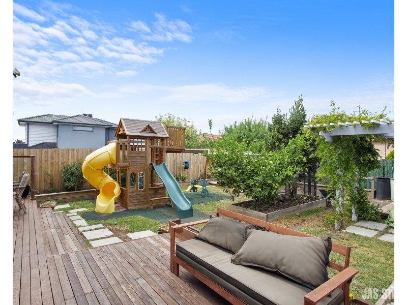 25 St Leonards Avenue, Yarraville VIC 3013