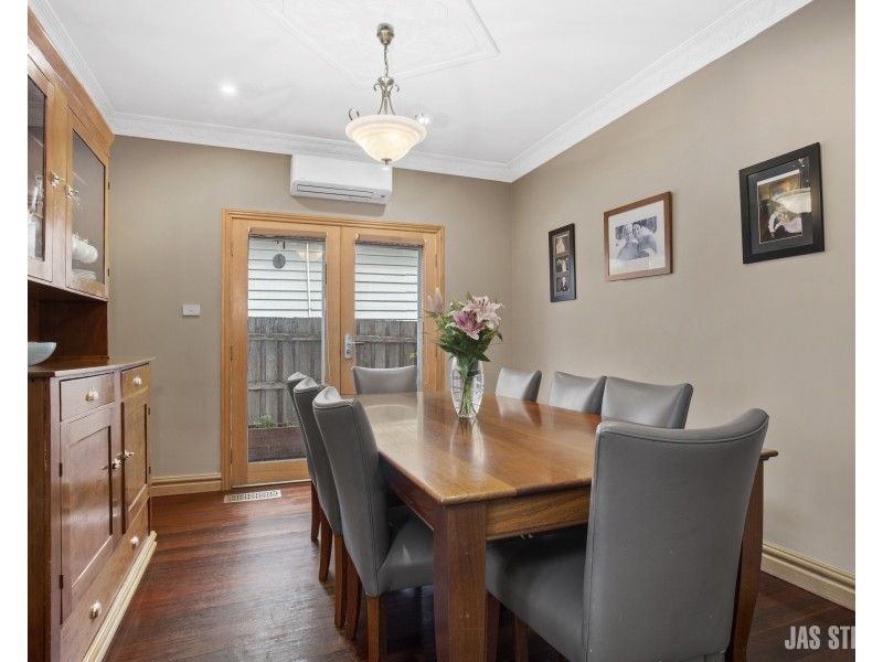 25 St Leonards Avenue, Yarraville VIC 3013