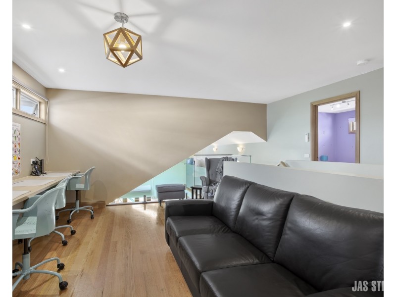 25 St Leonards Avenue, Yarraville VIC 3013