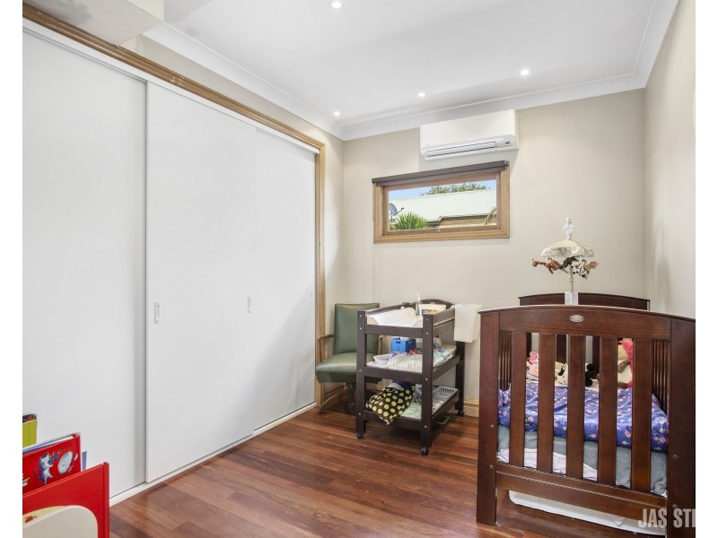 25 St Leonards Avenue, Yarraville VIC 3013