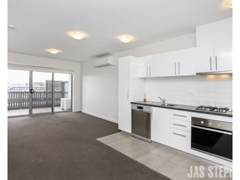 13/24 Empire Street, Footscray VIC 3011