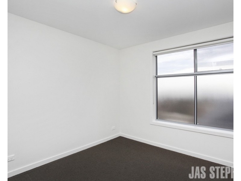 13/24 Empire Street, Footscray VIC 3011