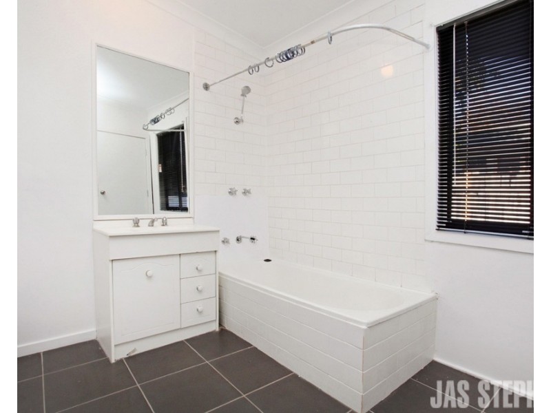 23 Gamon Street, Yarraville VIC 3013