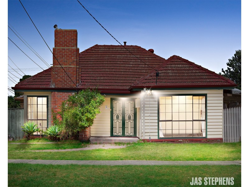 1 Dunedin Street, Maidstone VIC 3012