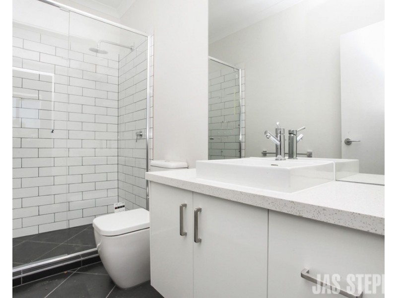 60 Napoleon Street, West Footscray VIC 3012
