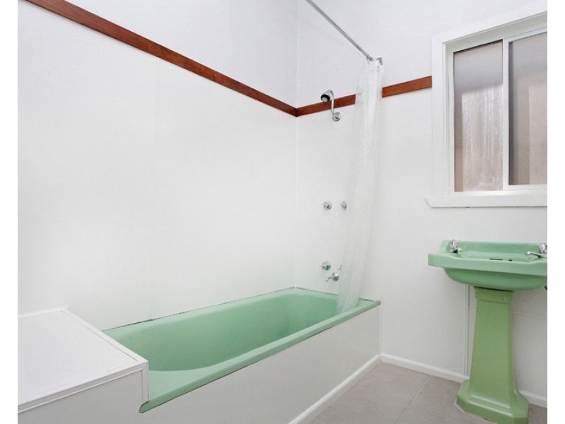 159 Essex Street, West Footscray VIC 3012