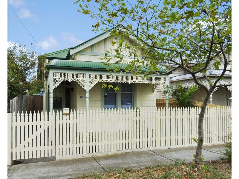 24 Hamilton Street, Seddon VIC 3011