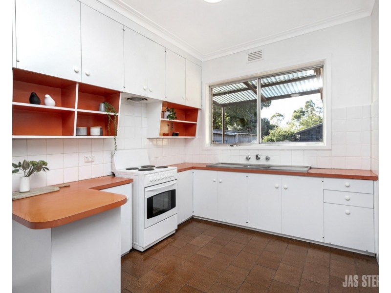 10 Davey Street, Sunshine West VIC 3020
