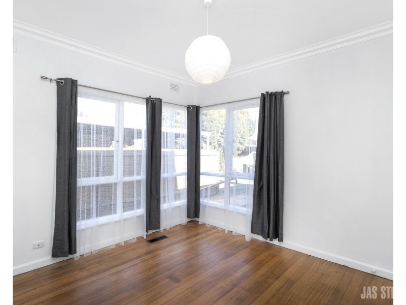 10 Davey Street, Sunshine West VIC 3020
