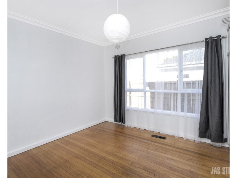 10 Davey Street, Sunshine West VIC 3020