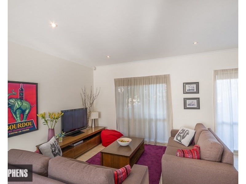 1A Islington Street, Sunshine VIC 3020