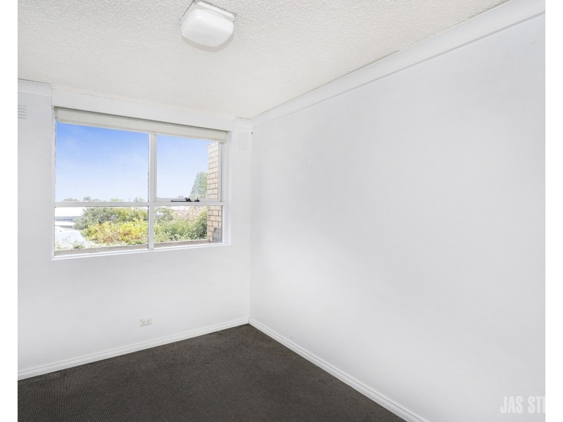4/20 Bayview Road, Yarraville VIC 3013