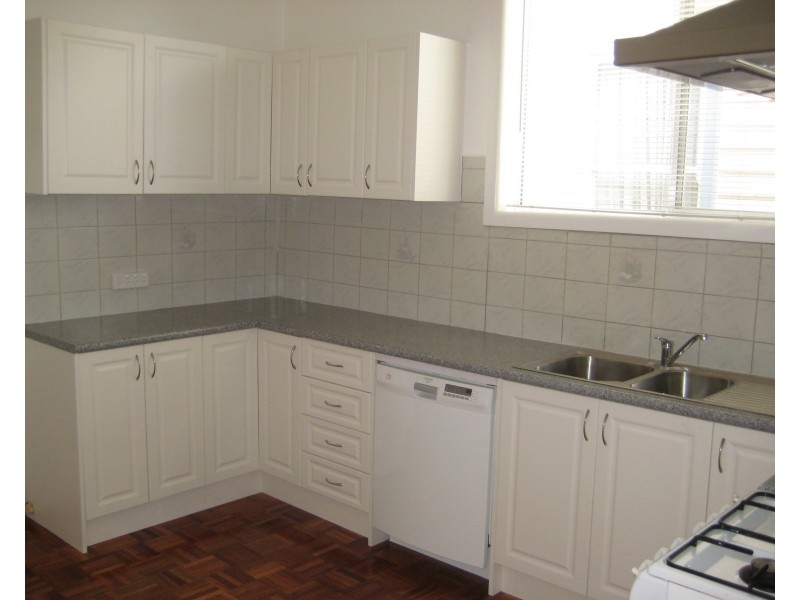 12 Cecil Street, Yarraville VIC 3013