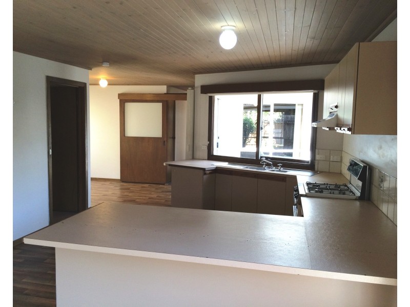 286 Melbourne Road, Newport VIC 3015