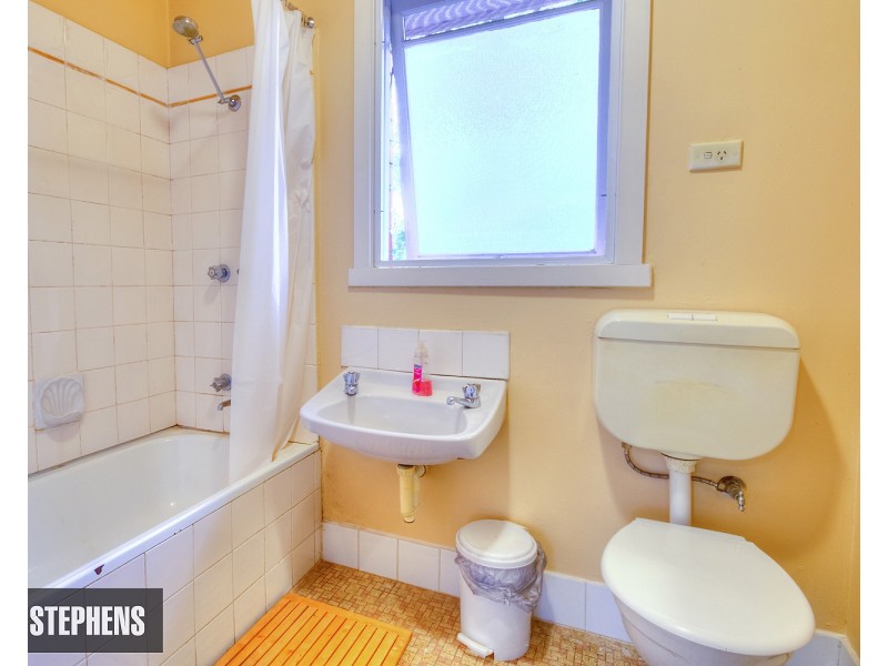 9/64 Stephen Street, Yarraville VIC 3013