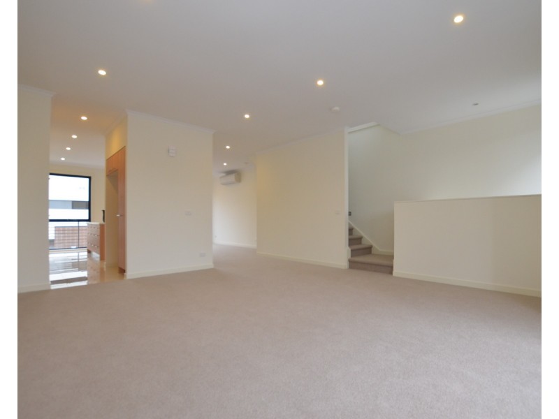 16 Hocking Street, Footscray VIC 3011