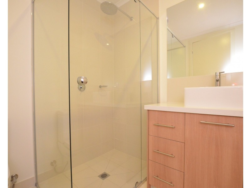 16 Hocking Street, Footscray VIC 3011