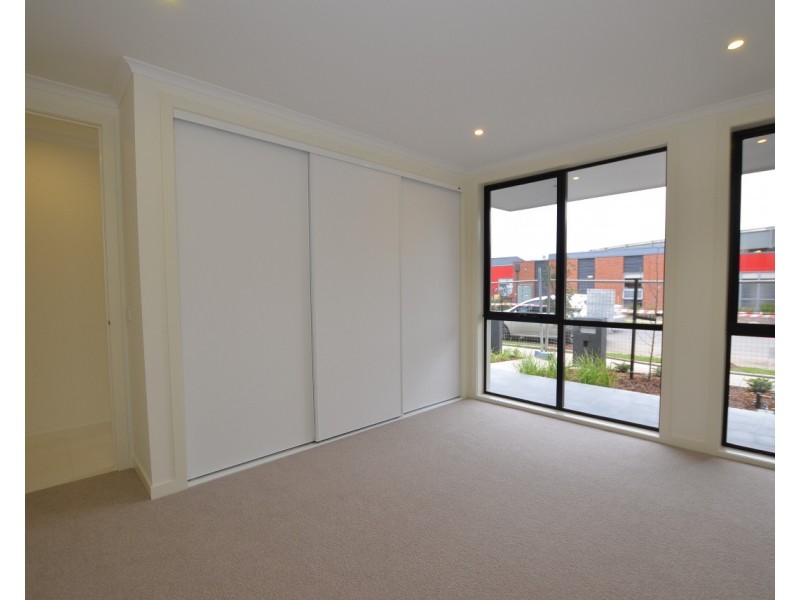 16 Hocking Street, Footscray VIC 3011