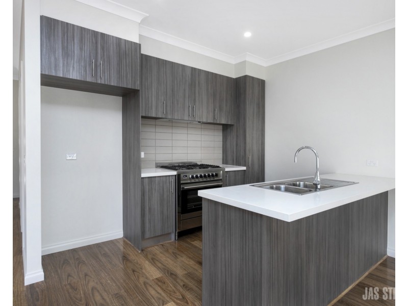 19A Cornwall Road, Sunshine VIC 3020