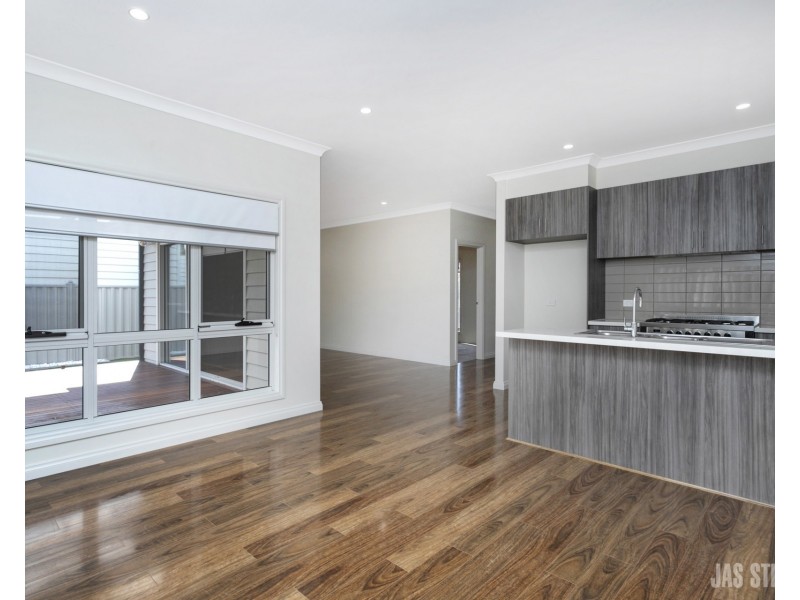 19A Cornwall Road, Sunshine VIC 3020