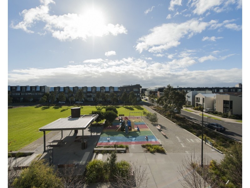 211/9 Hewitt Avenue, Footscray VIC 3011