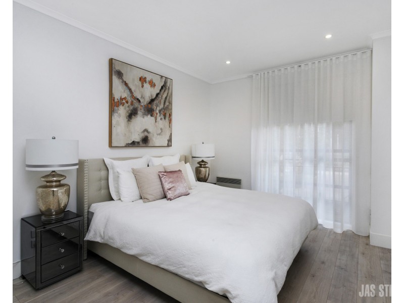 1/20 Hewitt Avenue, Footscray VIC 3011