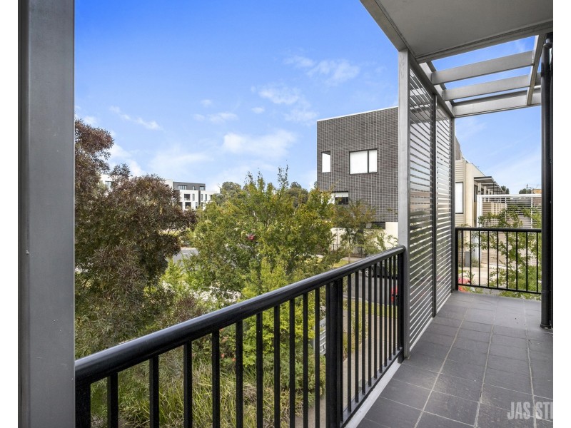 1/20 Hewitt Avenue, Footscray VIC 3011