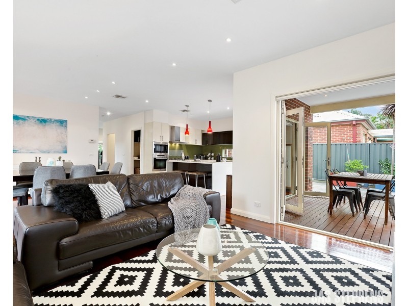 1/8A Lennox Street, Yarraville VIC 3013