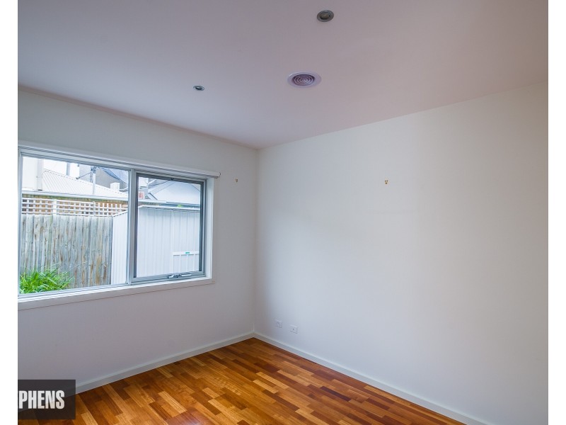 21 Rooney Street, Maidstone VIC 3012