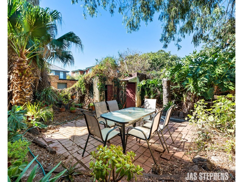 18 Stirling Street, Footscray VIC 3011