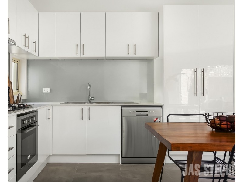 14 White Street, Footscray VIC 3011