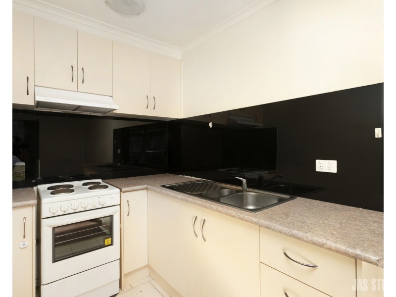 4/1 Hatfield Court, West Footscray VIC 3012