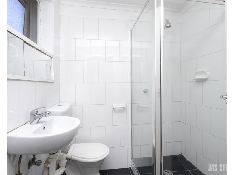 4/1 Hatfield Court, West Footscray VIC 3012