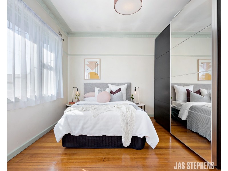 19 Angliss Street, Yarraville VIC 3013