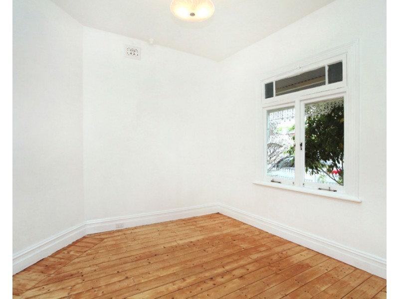 13 Tiernan Street, Footscray VIC 3011