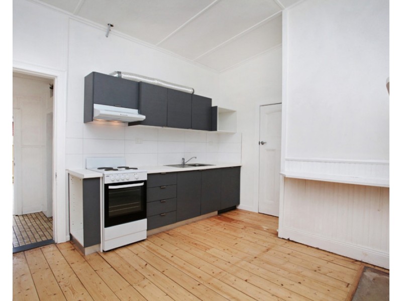 13 Tiernan Street, Footscray VIC 3011