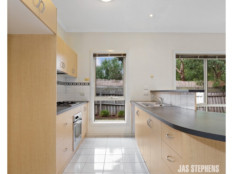 87 Paxton Street, South Kingsville VIC 3015