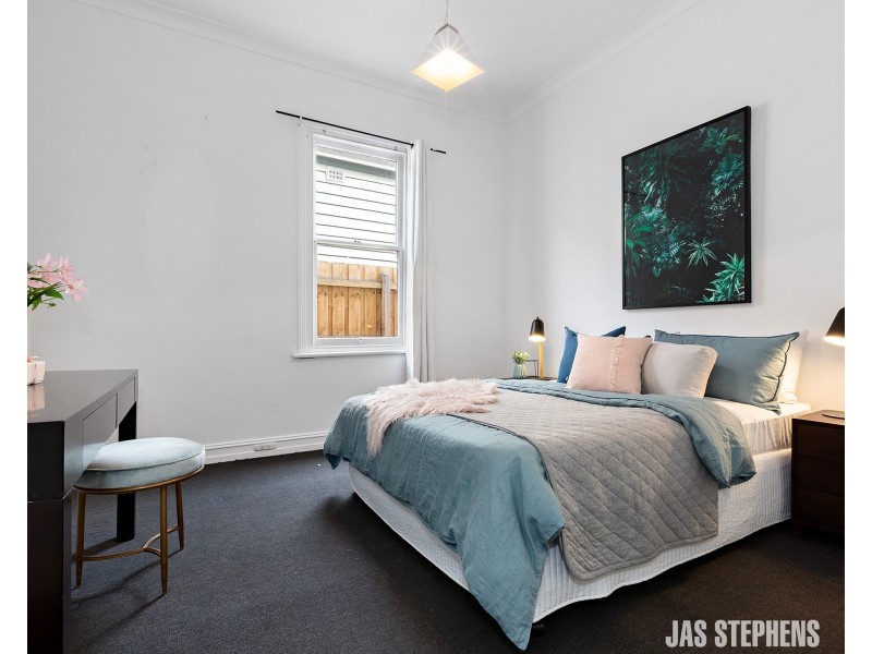 23 Gamon Street, Seddon VIC 3011