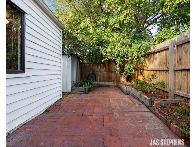 23 Gamon Street, Seddon VIC 3011