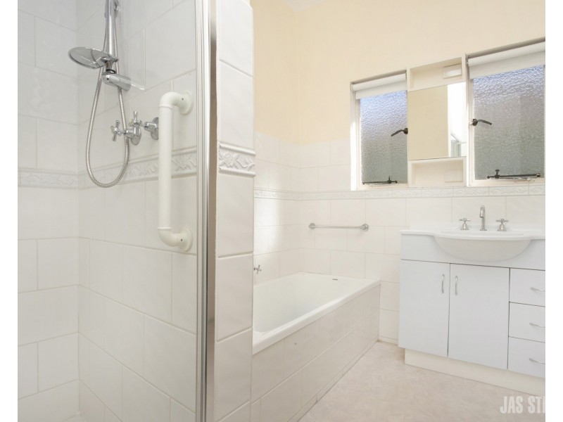 30 Delacey Street, Maidstone VIC 3012