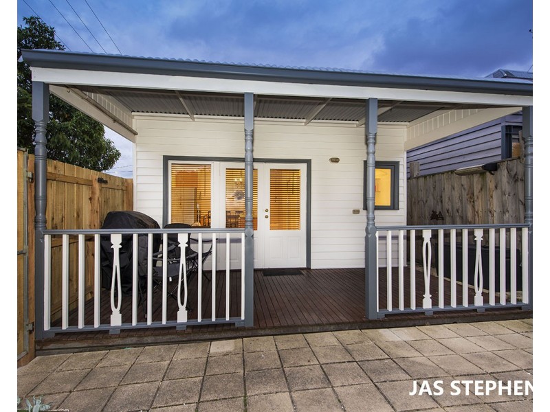 39 The Avenue, Spotswood VIC 3015