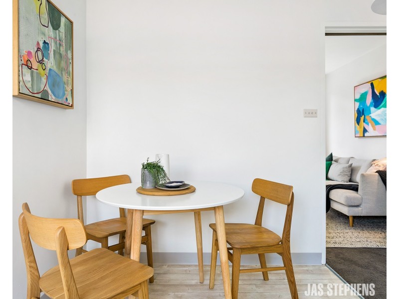 8/15 Kingsville Street, Kingsville VIC 3012